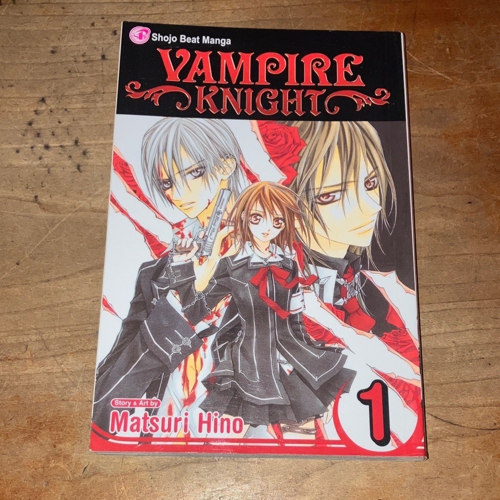 Vampire Knight Volume 1 Manga by Matsuri Hino